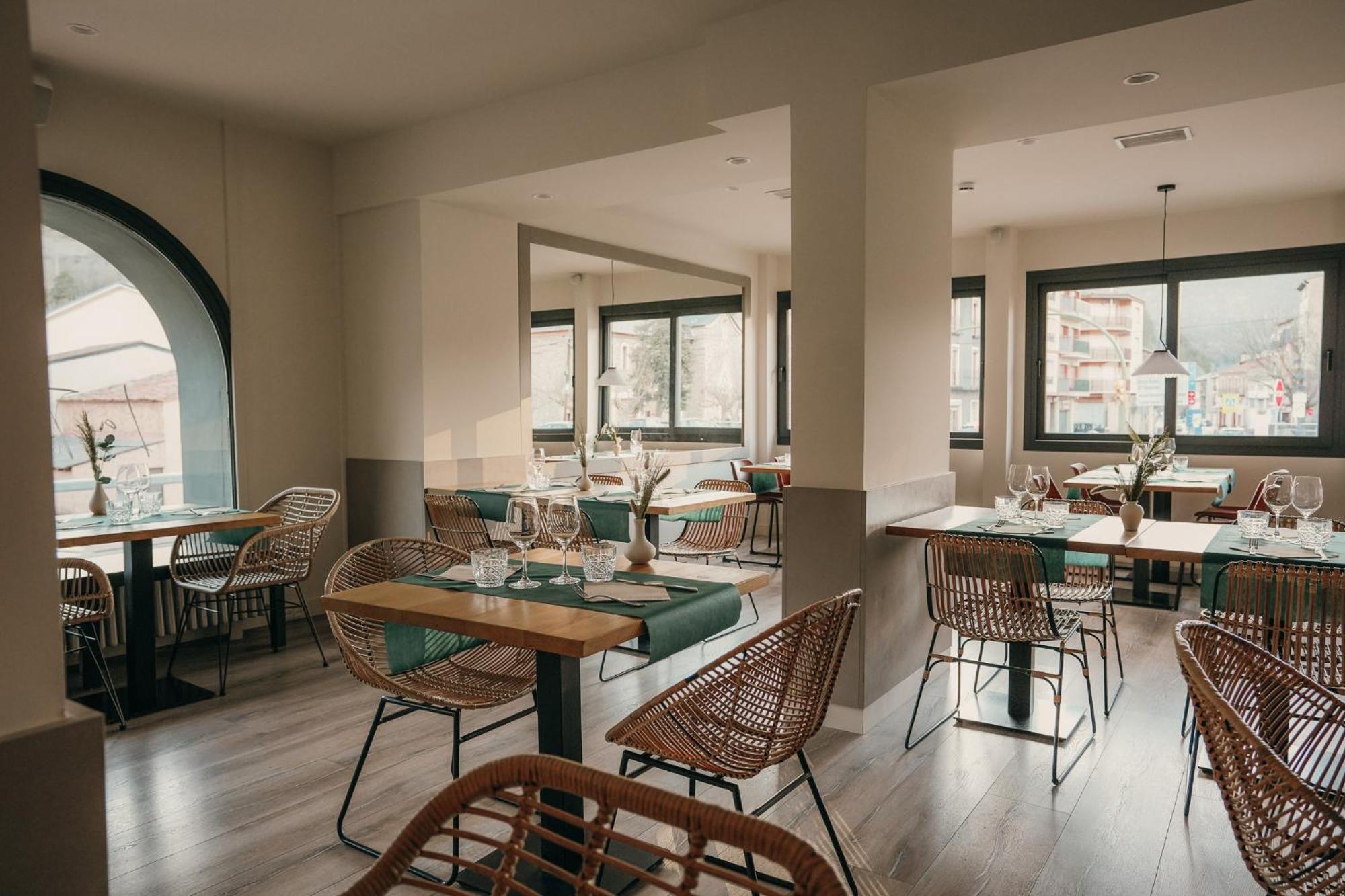 El Niu De Martinet Otel Dış mekan fotoğraf