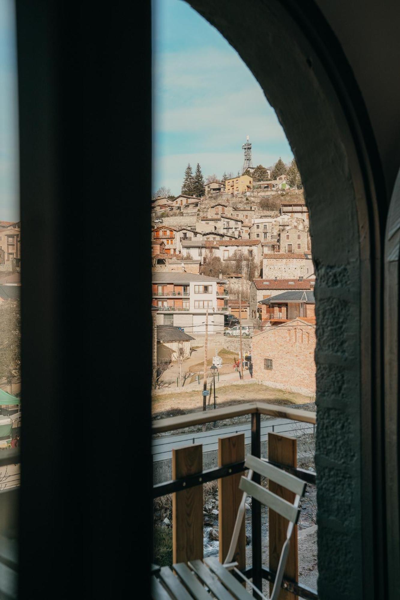 El Niu De Martinet Otel Dış mekan fotoğraf