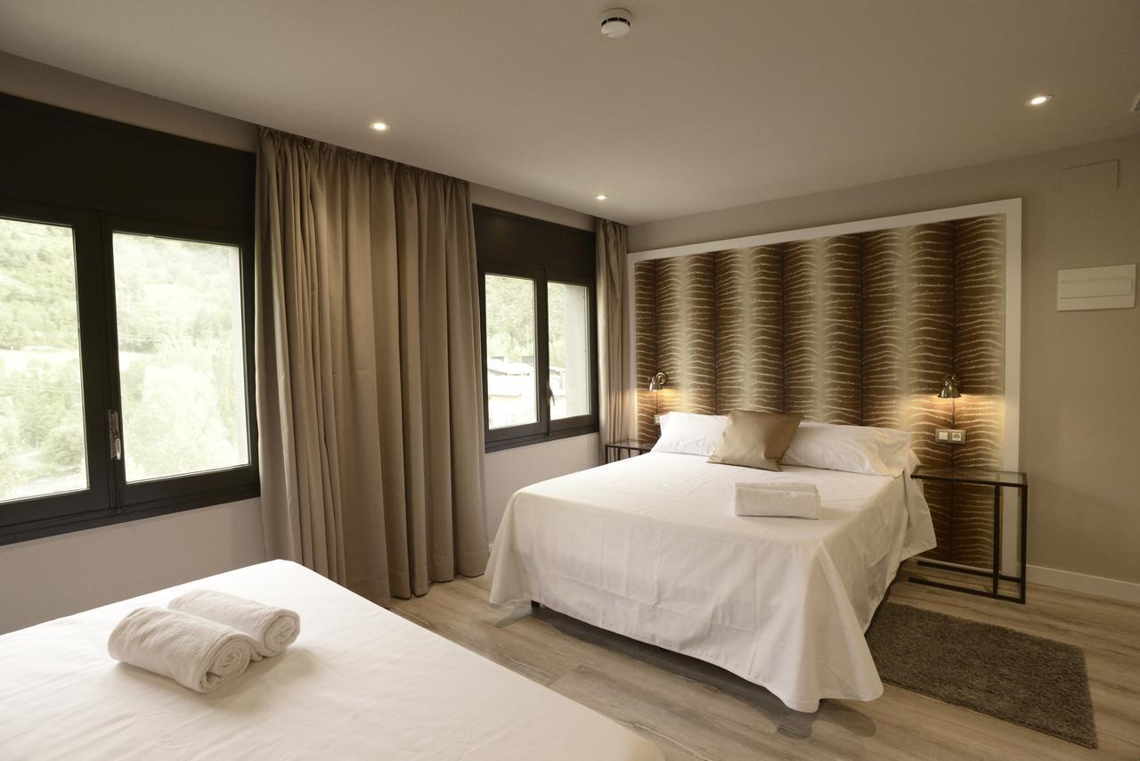 El Niu De Martinet Otel Dış mekan fotoğraf
